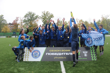 Золото и серебро: U-15 «Ленинградца» — чемпион ЮФЛ Северо-Запад, U-16 — серебряный призёр