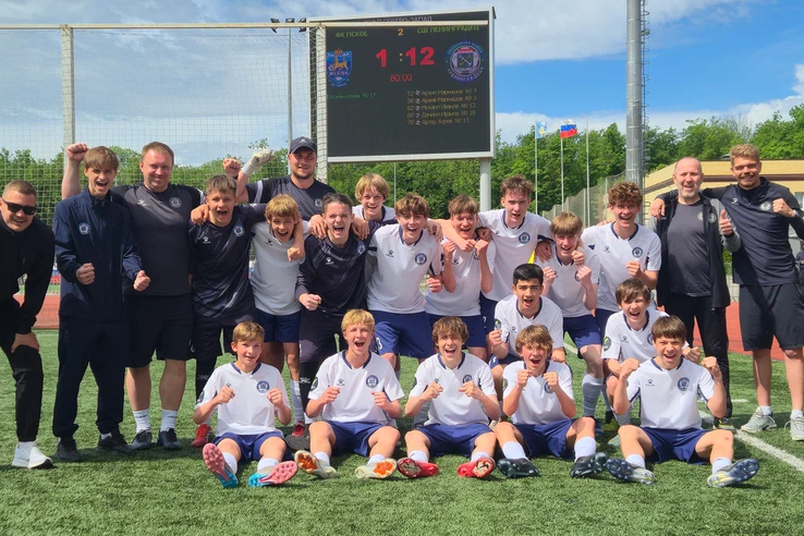 Разгромная победа U-15 и обидное поражение U-16 в Пскове