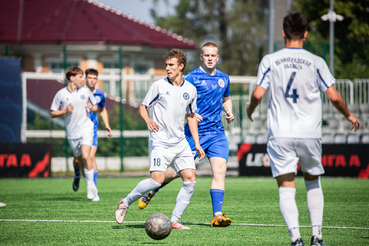 «Ленинградец» громит «Карелию» в чемпионате СЗФО!